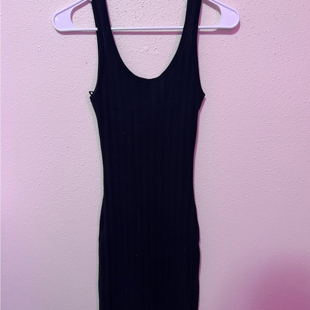 Abercrombie & Fitch Black Ribbed Scoop-Neck Midi Dress